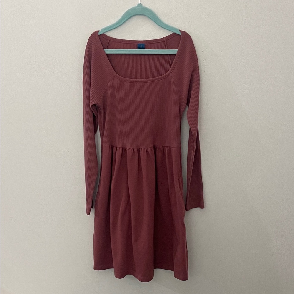 Old Navy Ribbed Long Sleeve Dress in Mauve Size Medium (8)